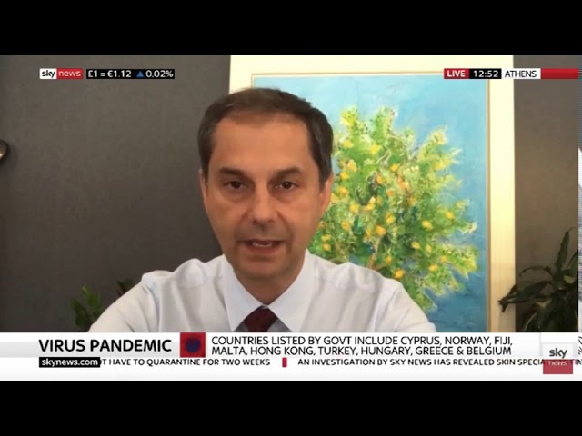 Χάρης Θεοχάρης στο Sky News: Ευπρόσδεκτοι οι Βρετανοί τουρίστες στην Ελλάδα