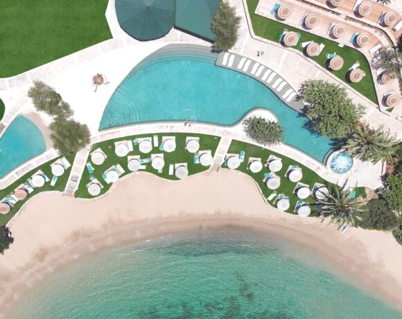 Crete’s Elounda Peninsula Hotel Is Welcoming Guests
