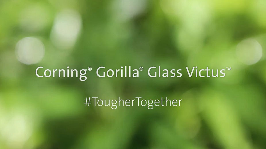Gorilla Glass Victus: Προσφέρει αντοχή από γρατσουνιές και από πτώσεις έως και 2 μέτρων