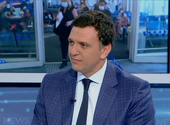 Greece Mulls Plan B In View Of Rising Covid 19 Cases