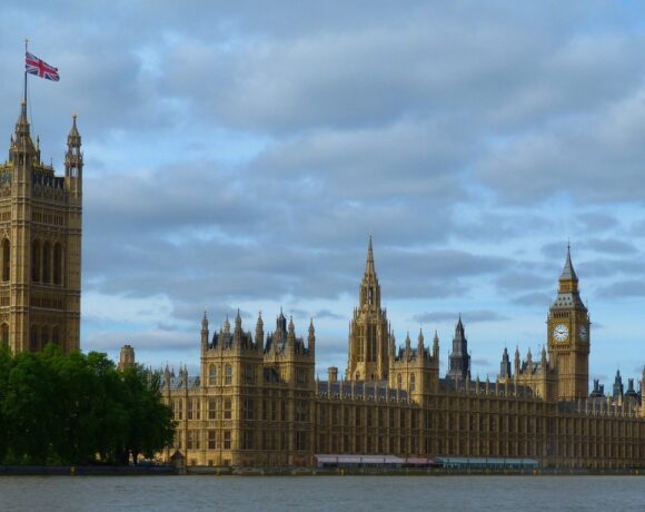 Press: Uk Mulls List Of Quarantine Free Countries For Travel