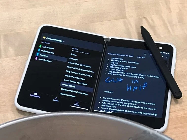 Surface Duo: Κυκλοφορεί τη τελευταία βδομάδα του Αυγούστου;