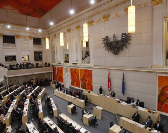 Αυστρία : Απέλαση ρώσου διπλωμάτη που φέρεται να εμπλέκεται σε υπόθεση οικονομικής κατασκοπείας