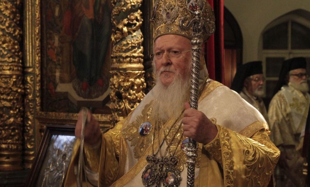 Βαρθολομαίος : Δεν μεταδίδεται ο κοροναϊός με τη μετάληψη