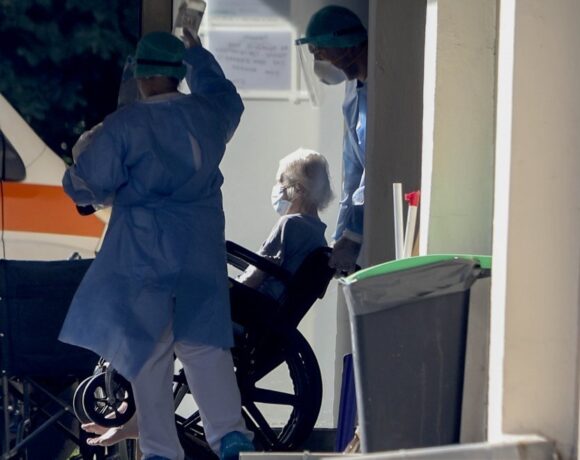 Δύο νεκροί από κορωνοϊό σήμερα – Ο ένας 52 ετών χωρίς υποκείμενα νοσήματα