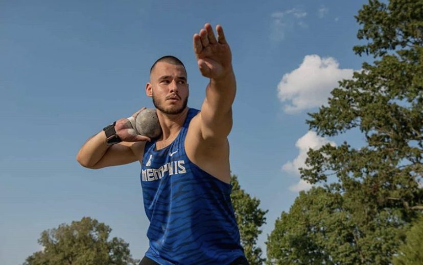 Επιστροφή στη βάση για τους σπουδαστές των ΗΠΑ