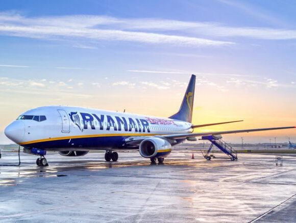 Η Ryanair «κόβει» ένα στα πέντε δρομολόγια για Σεπτέμβριο και Οκτώβριο