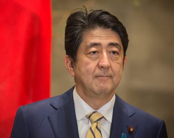 Ιαπωνία: Παραιτήθηκε ο Σίνζο Άμπε για λόγους υγείας