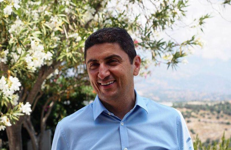 Ικανοποιημένος από τη διαβούλευση ο Αυγενάκης