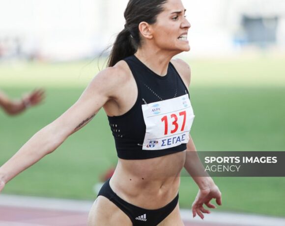 Μόνιμα Ελλάδα η Γναφάκη και συνεχίζει με Μανουσάκη