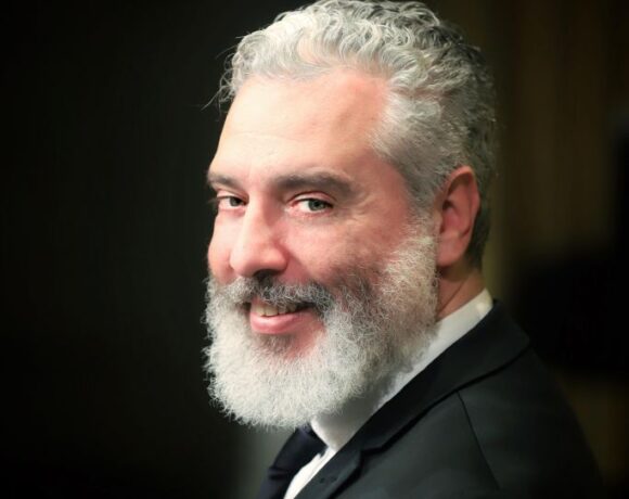 Ο βαρύτονος Τάσης Χριστογιαννόπουλος μιλά στο In
