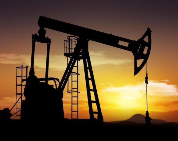 Πετρέλαιο: Οι προβλέψεις για μείωση τη ζήτησης τράβηξαν προς τα πίσω τις τιμές