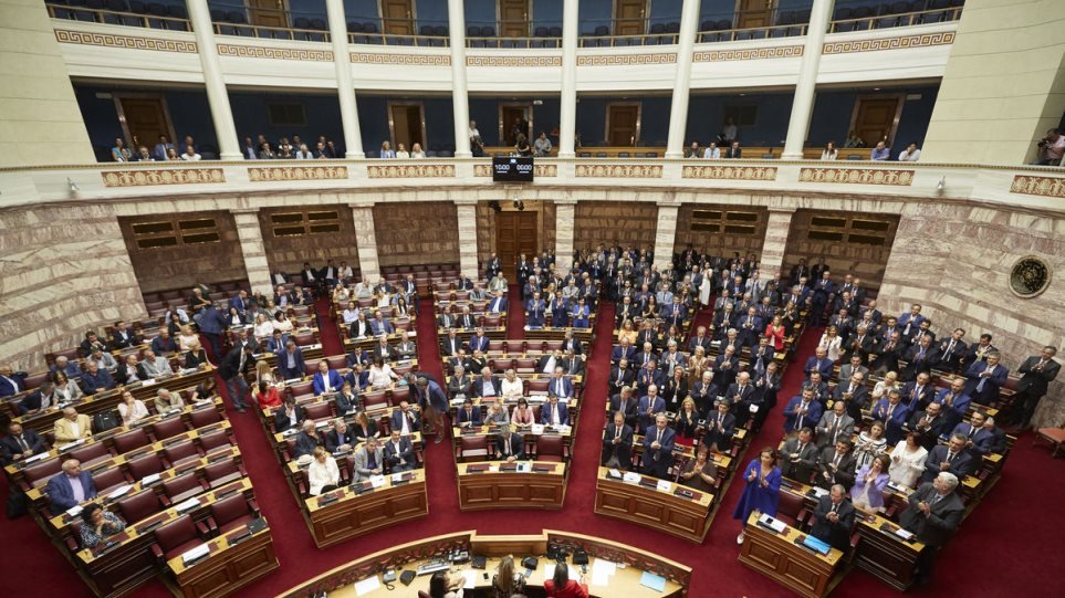 Στη Βουλή οι ΑΟΖ: Η Τουρκία προκαλεί, η Αθήνα ψηφίζει