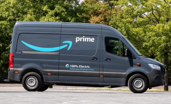 Συμφωνία Amazon – Mercedes Benz για την προμήθεια 1