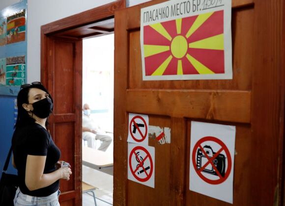 Συμφωνία Ζάεφ – Αχμέτι για τον σχηματισμό κυβέρνησης στη Βόρεια Μακεδονία