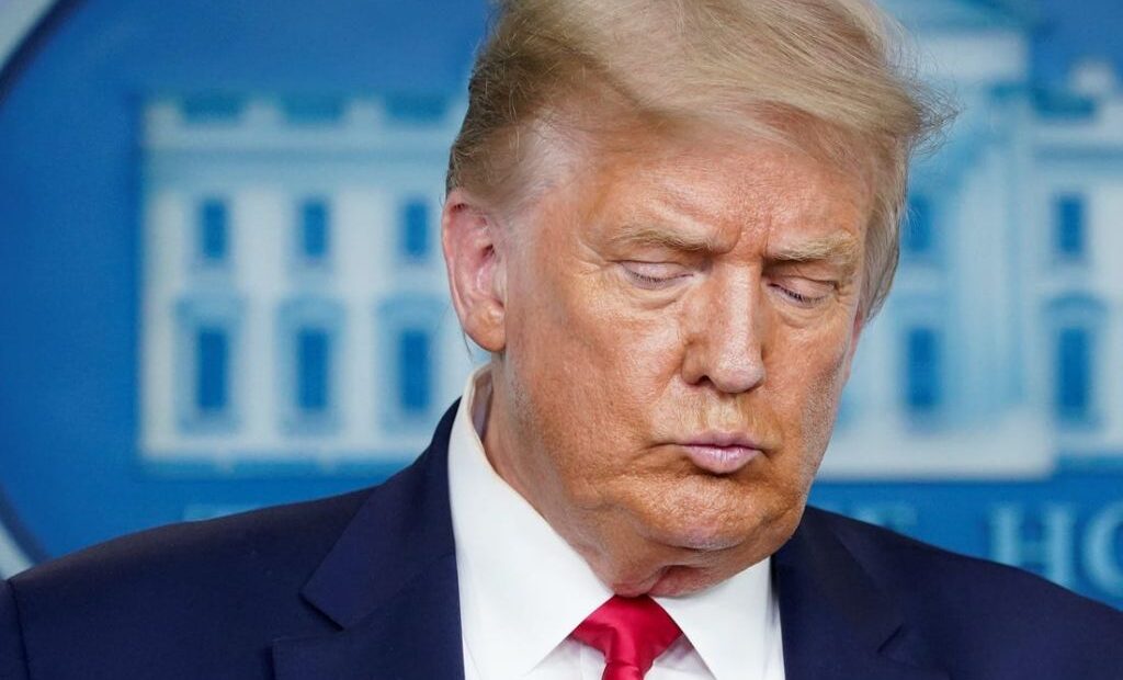 Τραμπ : Η Fda θέλει να καθυστερήσει το εμβόλιο