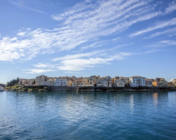 Forwardkeys: Interest For Travel To Greece Picking Up In Q4