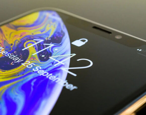 Iphone 12: Προβλήματα στους Drivers οδηγούν στην κυκλοφορία Panel στα 60hz