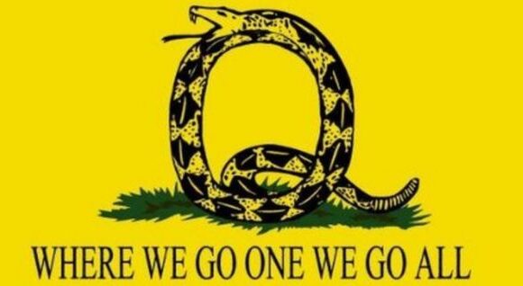 Qanon: Ποιο είναι το επικίνδυνο κίνημα συνωμοσιολογίας που κερδίζει έδαφος και τρομάζει