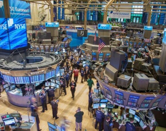 Wall Street: Κέρδη στην έναρξη της εβδομάδας