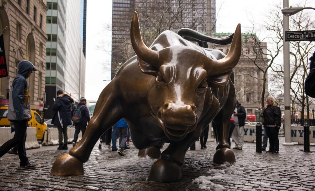 Wall Street: Ρεκόρ συνέχειας για S&p 500 και Nasdaq, 4% χψρίζει τον Dow Jones από το δικό του ρεκόρ