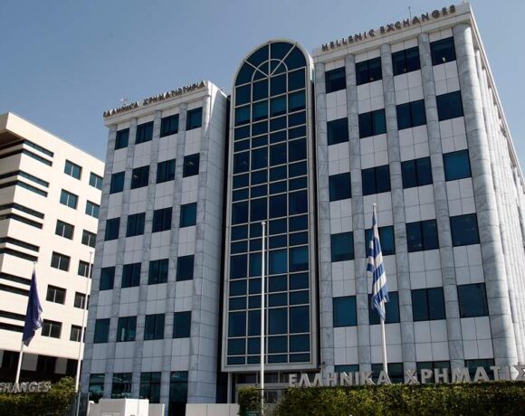 Xa: Ξεκίνημα με άνοδο – Θετικά οι τράπεζες