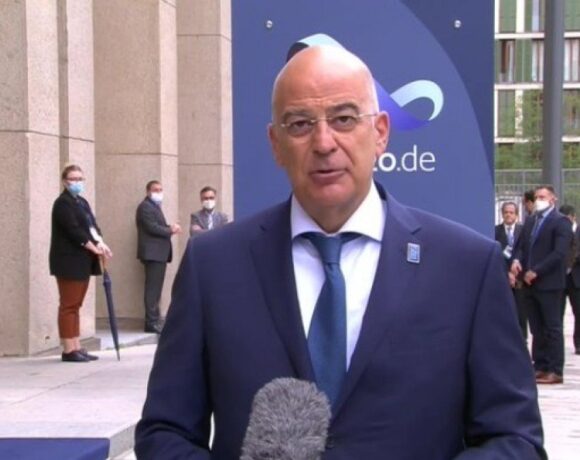 Δένδιας από ΟΗΕ: Διαπραγμάτευση όταν τα τουρκικά πλοία αποχωρήσουν από την ελληνική υφαλοκρηπίδα