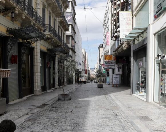 «Θηλιά» τα… φέσια λόγω Covid 19 για το 1/3 των ελληνικών επιχειρήσεων