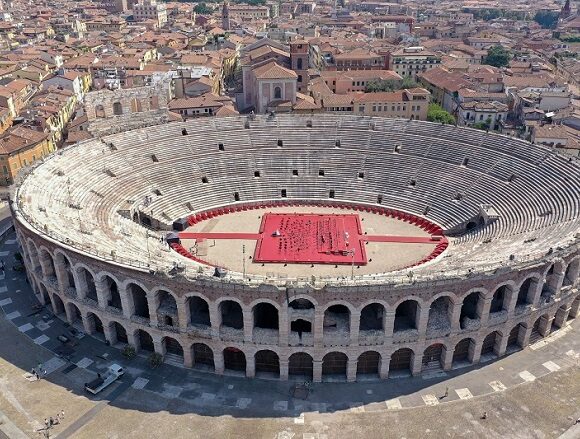 Ιταλία: Το πάθημα των γυναικών, μάθημα για τους άνδρες