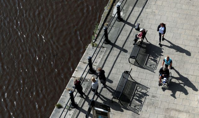 Κοροναϊός : 3