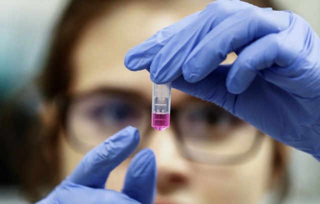 Κοροναϊός: Δεν αναμένονται εκτεταμένοι εμβολιασμοί μέχρι τα μέσα του 2021, λέει ο ΠΟΥ