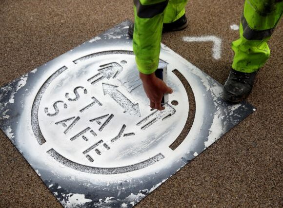 Κοροναϊός : Η ΕΕ προειδοποιεί ενάντια στη μείωση του χρονικού διαστήματος καραντίνας