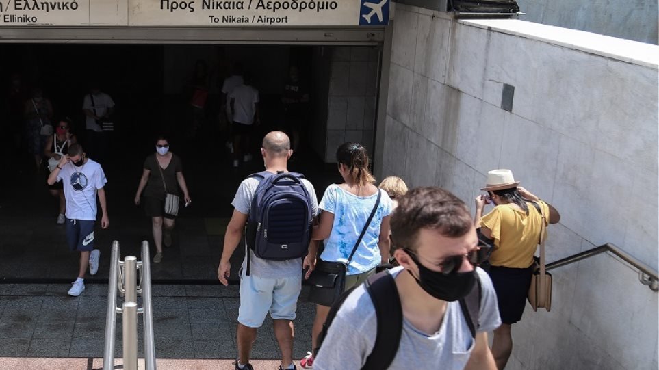 Κορωνοϊός: Αγωνία για την «έκρηξη» στις ΜΕΘ – Μια «ανάσα» από τα επόμενα μέτρα η Αττική