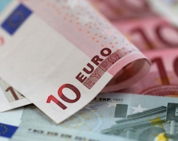 Μέχρι τις 7 Οκτωβρίου παρατείνεται η προθεσμία για υποβολή δηλώσεων φόρων και τελών