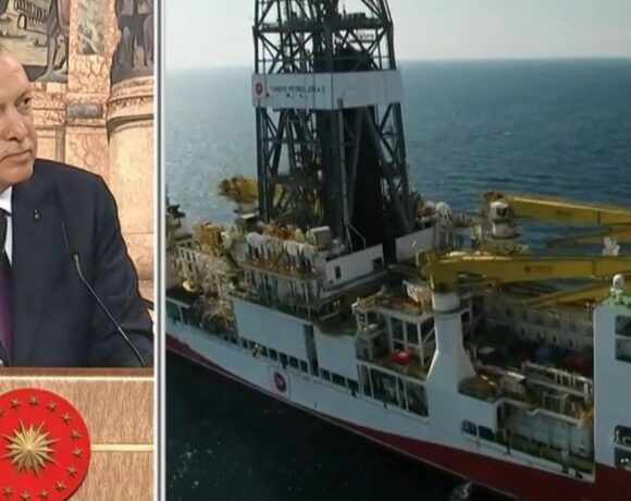 Ντονμέζ για «κοίτασμα – μαμούθ» στη Μαύρη Θάλασσα: Στέλνουμε και δεύτερο γεωτρύπανο