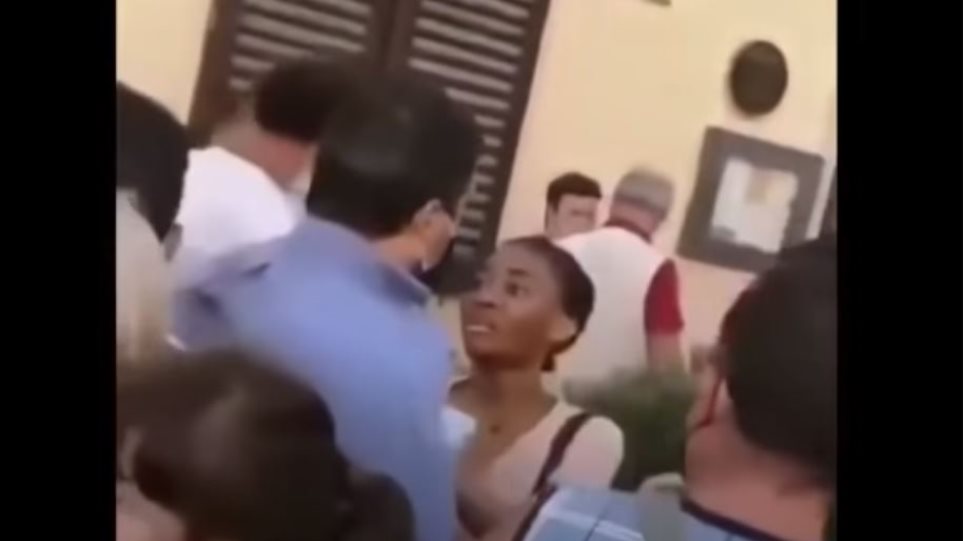 Οργή πρόσφυγα κατά Σαλβίνι: «Είσαι δολοφόνος»