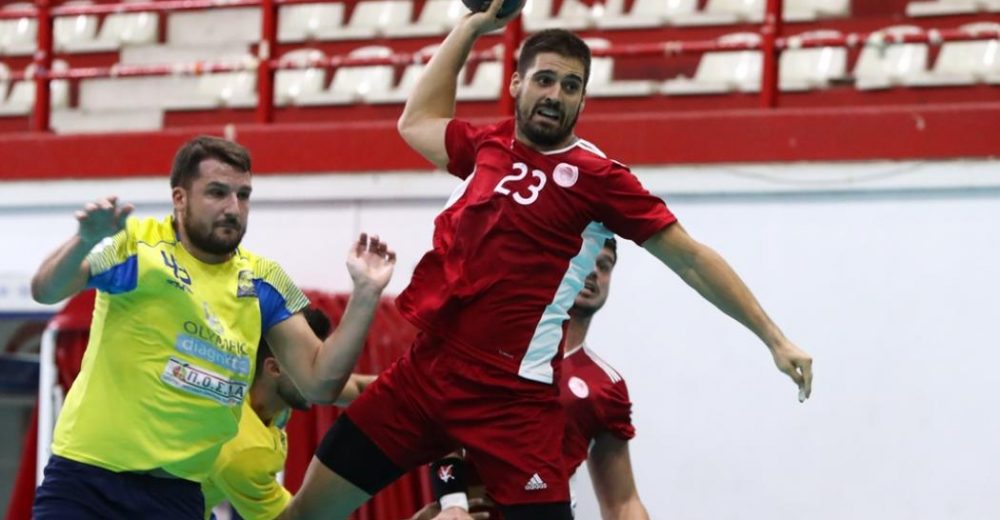 Πρεμιέρα στη χάντμπολ πρεμιέρ