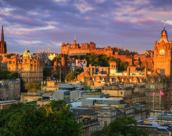 Σκωτία: Καραντίνα 14 ημερών σε όλους τους ταξιδιώτες από Ελλάδα