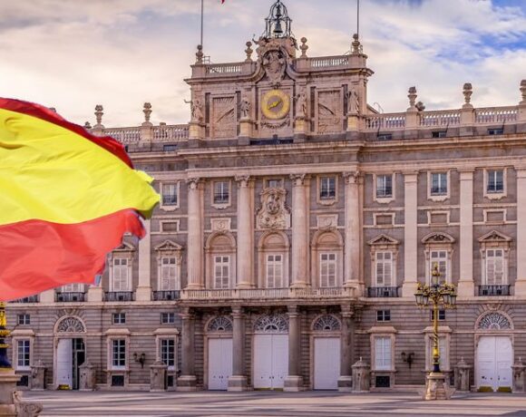 Kορωνοϊός: Η Μαδρίτη επεκτείνει τα περιοριστικά μέτρα