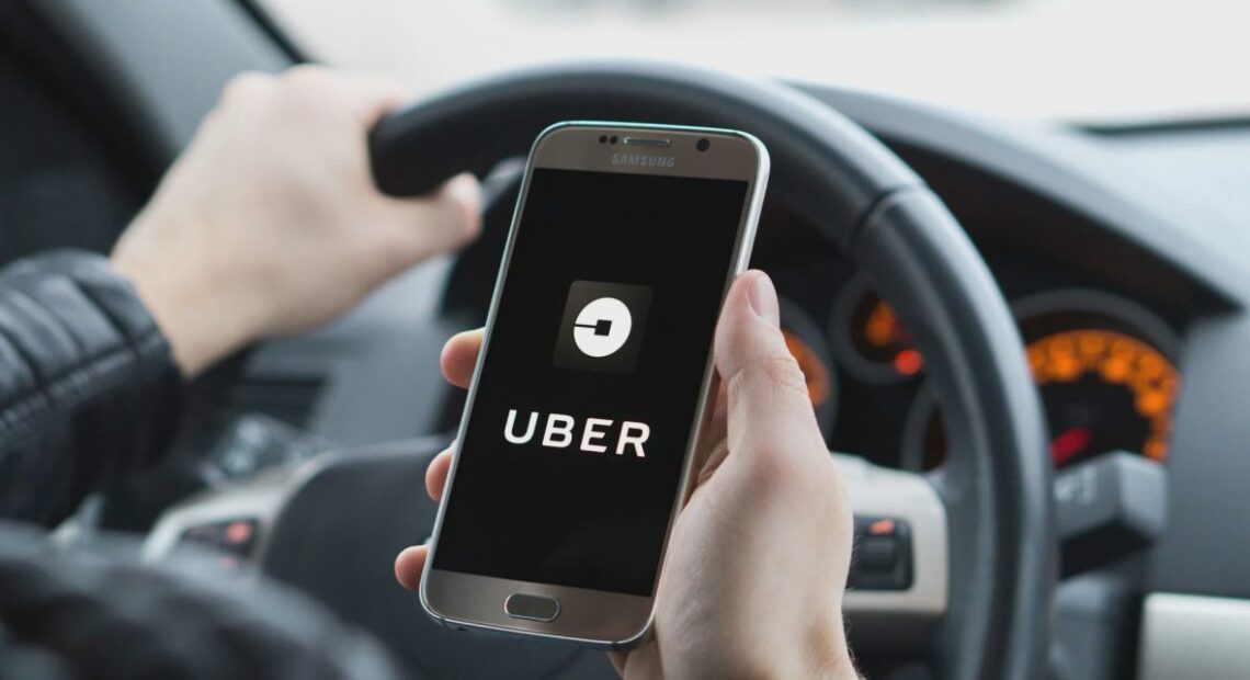 Uber: Τη Δευτέρα κρίνεται αν θα συνεχίσει να λειτουργεί στο Λονδίνο