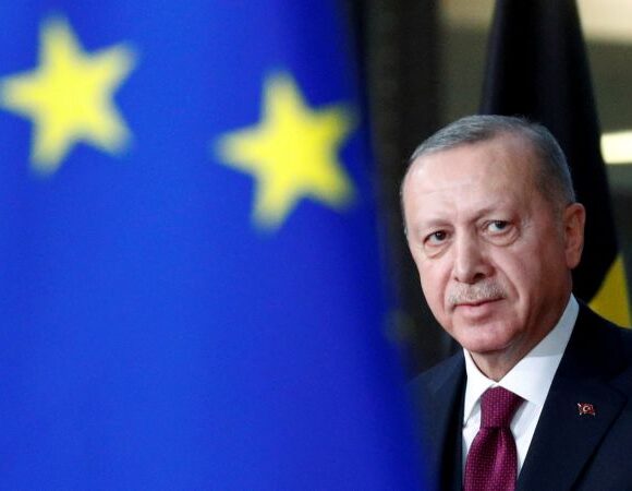 Ανάλυση CNN : Η επιθετική εξωτερική πολιτική του Ερντογάν ωθεί την Τουρκία σε αδιέξοδο