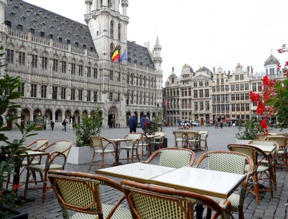 Βέλγιο: Κλειστά για τέσσερις εβδομάδες καφέ και εστιατόρια λόγω κοροναϊού