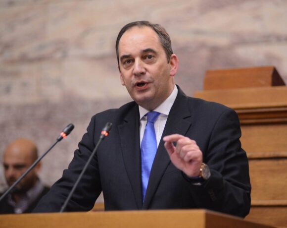 Γιάννης Πλακιωτάκης: Παράταση της υποβολής των αιτήσεων του μεταφορικού ισοδύναμου των επιχειρήσεων