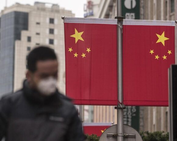Κίνα: Σταθερή η ανάκαμψη της βιομηχανίας ενδυμάτων