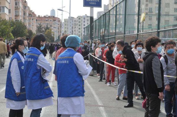 Κίνα : Τεστ κοροναϊού σε 9 εκατ