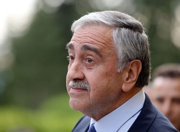 Καθεστώς τρομοκρατίας στα Κατεχόμενα: Απειλούν τον Ακιντζί ότι θα «συνθλίψουν το κεφάλι του»