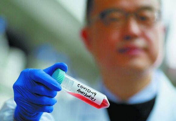 Κοροναϊός : Αγώνας δρόμου για υπερ θεραπεία μονόκλωνων αντισωμάτων