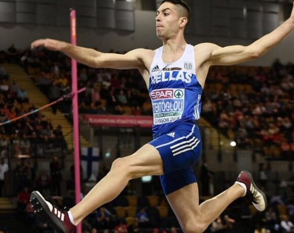 Με διπλό στόχο ο Τεντόγλου στον κλειστό