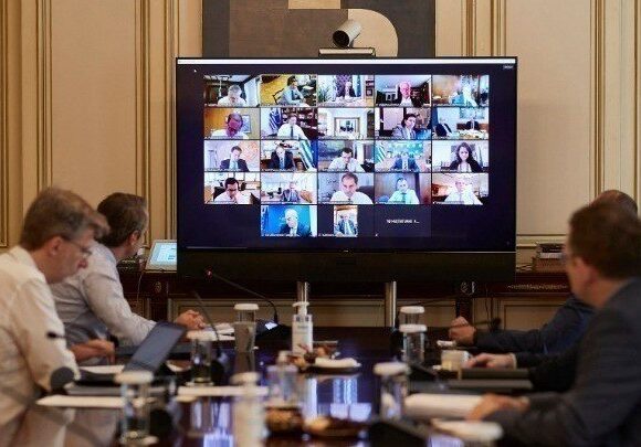 Μητσοτάκης: Αύριο θα ανακοινώσω νέα μέτρα – Lockdown σε Θεσσαλονίκη, Λάρισα, Ροδόπη