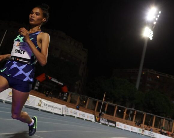 ΠΑΓΚΟΣΜΙΟ ΡΕΚΟΡ ΣΤΑ 5